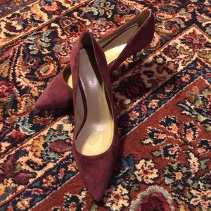 Ann Taylor Suede Pumps